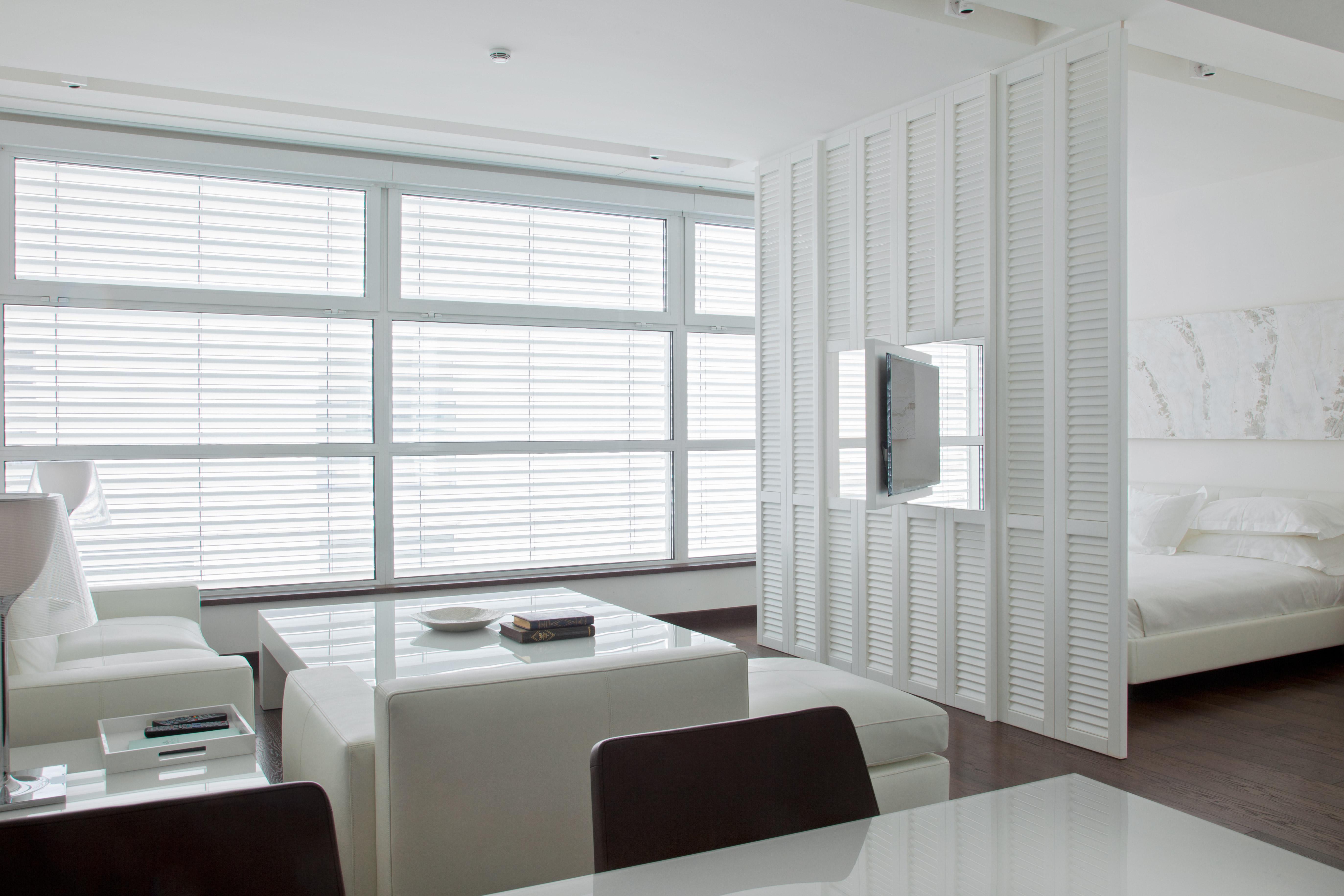 Magna Pars L'Hotel A Parfum, Small Luxury Hotels Of The World Milan Luaran gambar Venetian blinds